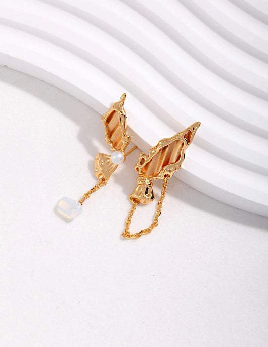 Elegant Butterfly Wing Drop Earrings - Golden Melody Limited