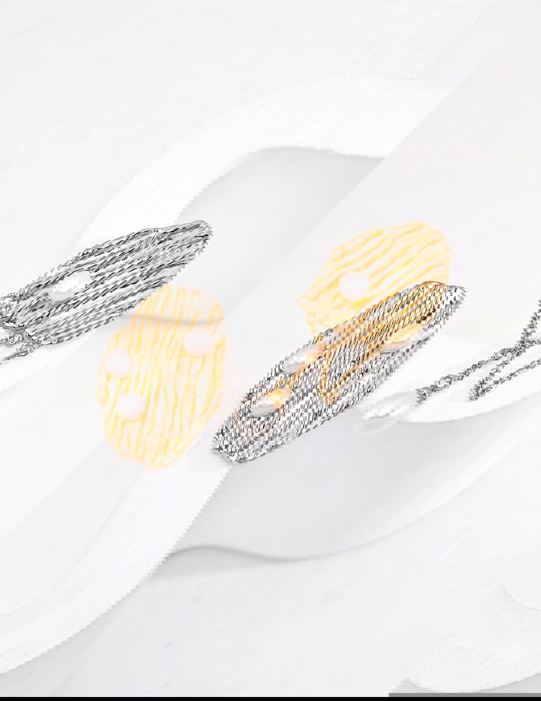 Golden Wave Pearl Earrings - Golden Melody Limited