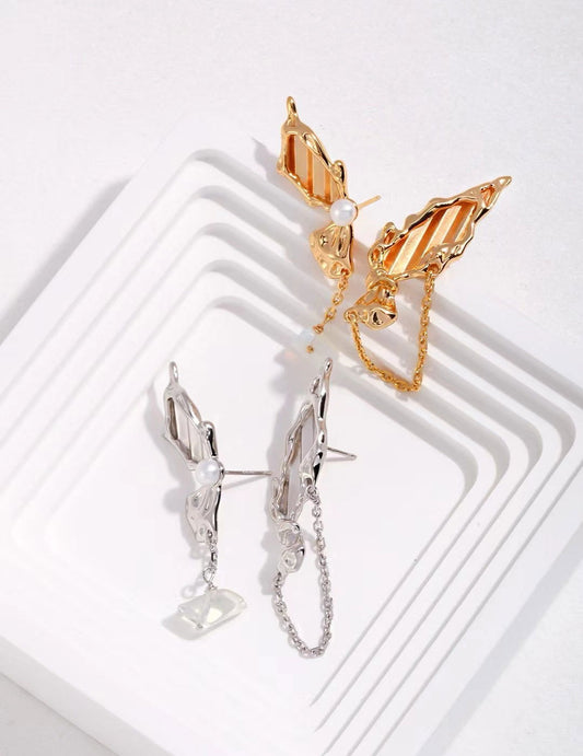 Elegant Butterfly Wing Drop Earrings - Golden Melody Limited